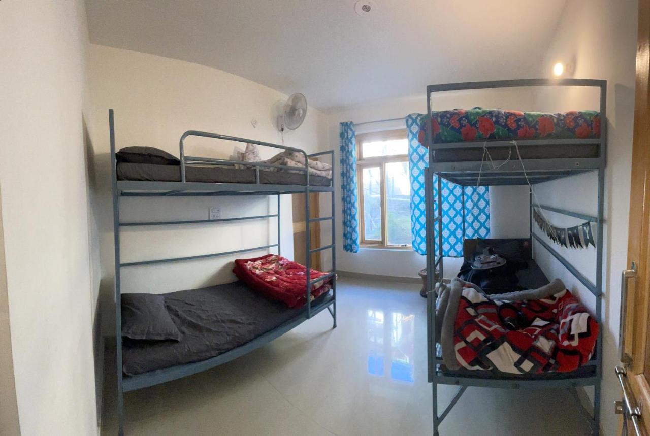 Bir Nest Hostel Exterior foto